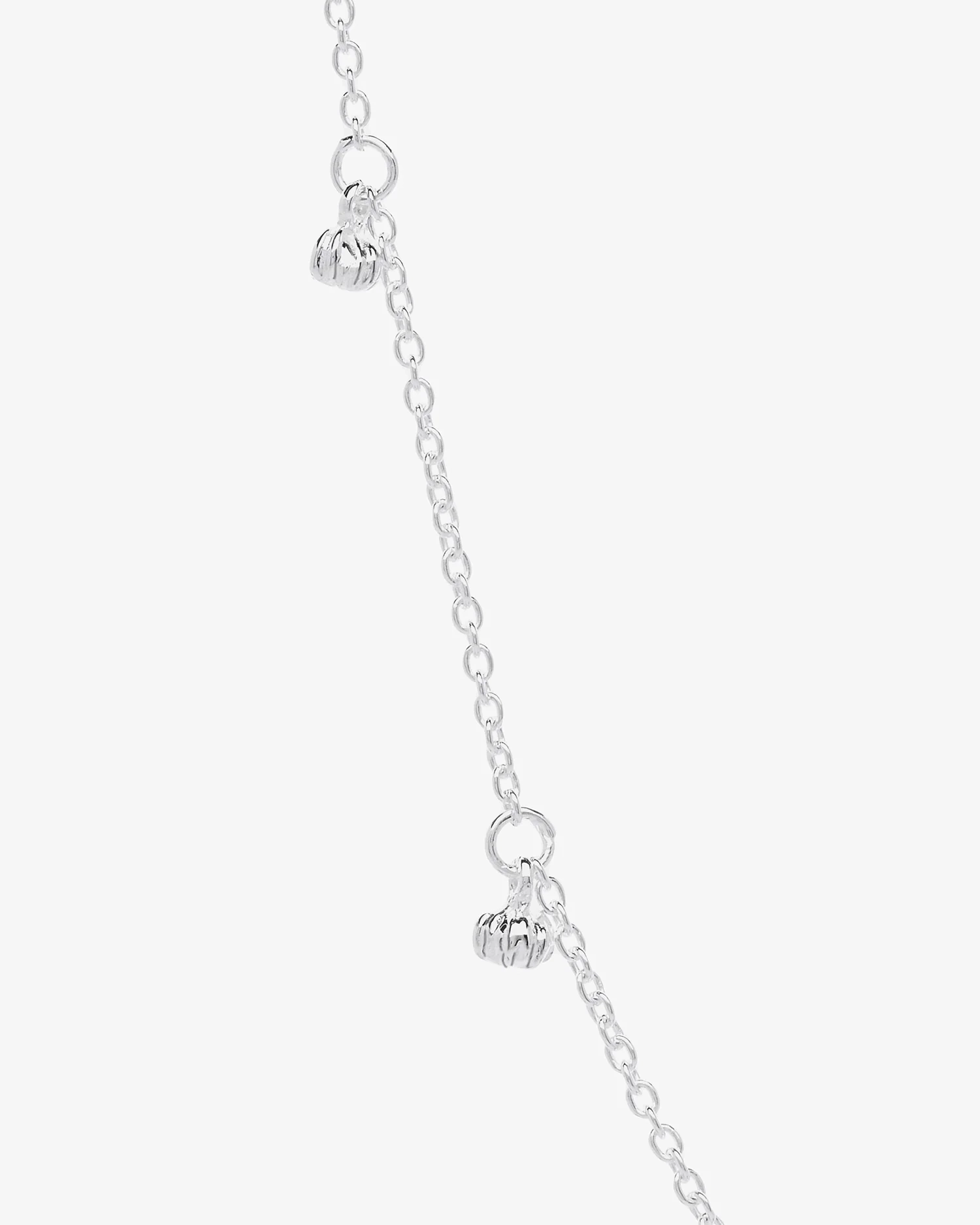 von Drakenberg Sjölin. Eleganter und femininer Stil.