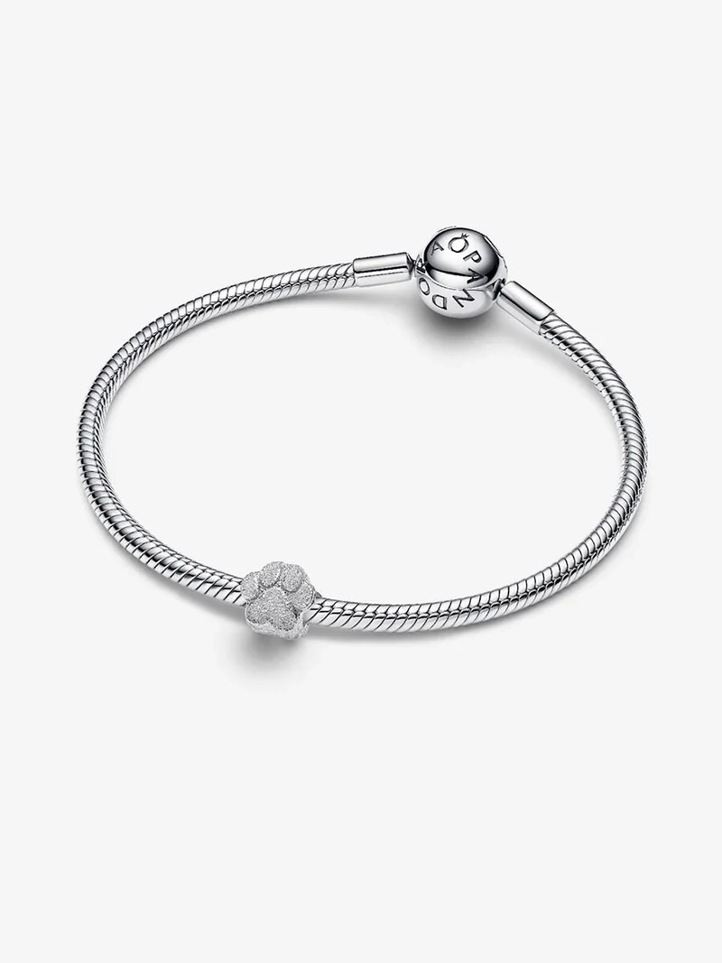 794043c00-pandora-berlocker-3
