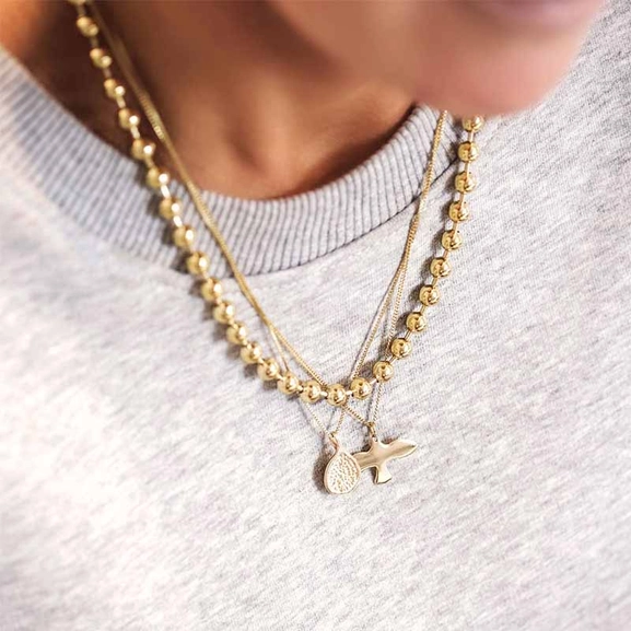 Large Globe Chain Gold - Emma Israelsson - Suuri valikoima & ilmainen lahjapaketointi - Nordicspectra.fi