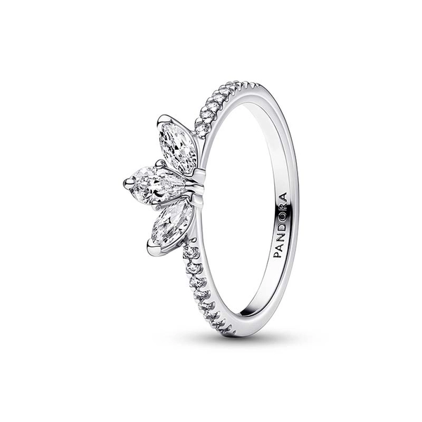 Sparkling Herbarium Cluster Ring - PANDORA - Snabb frakt & paketinslagning - Nordicspectra.se