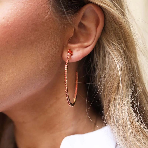 Crystal Loop Earrings Gold Padparadasha - Caroline Svedbom - Snabb frakt & paketinslagning - Nordicspectra.se