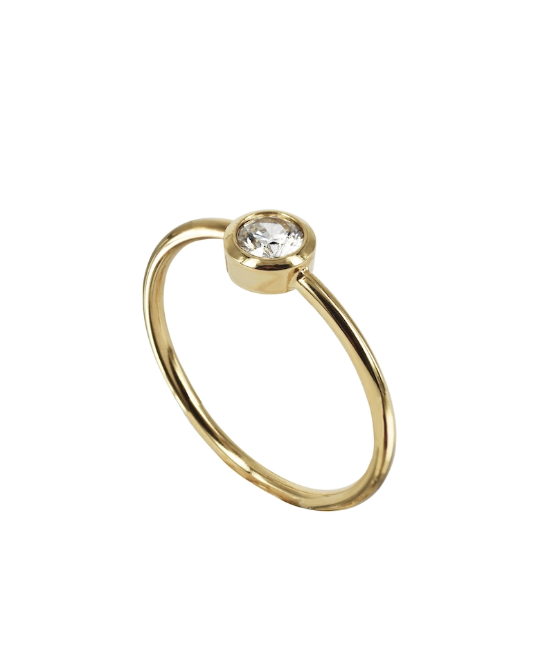LILLY Ring Guld - Astrid & Agnes - Snabb frakt & paketinslagning - Nordicspectra.se