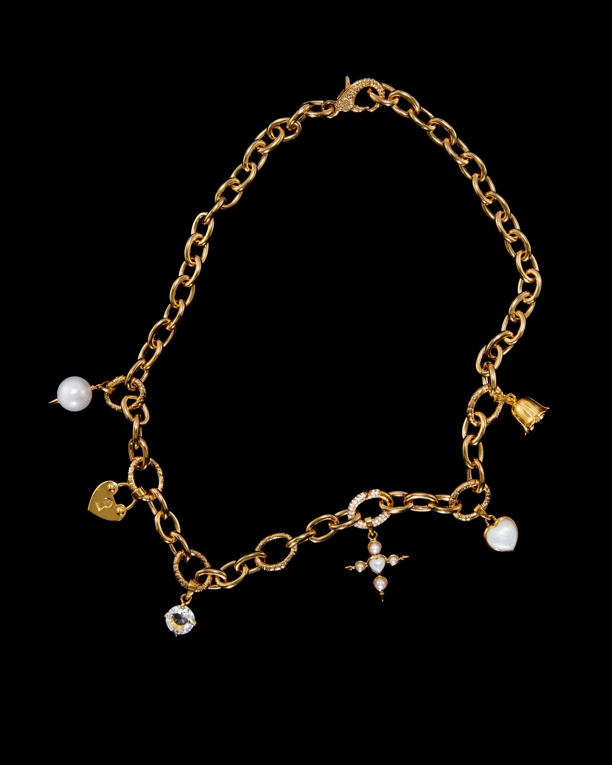 Charmed Chain Necklace Gold