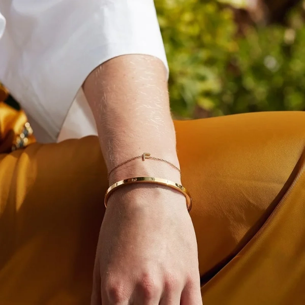 Letter Bracelet A-Ö Gold - Edblad - Snabb leverans - Gratis paketinslagning