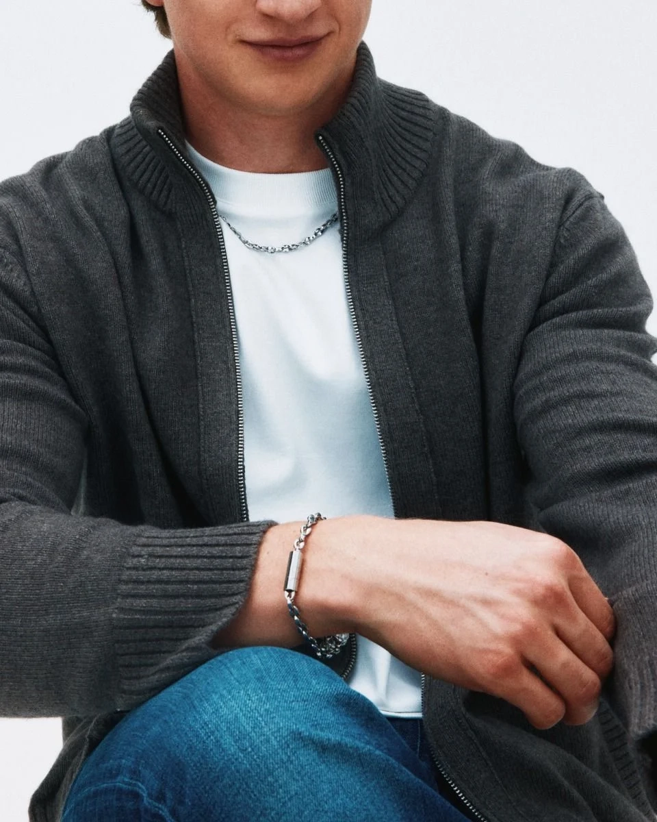 Armband i blankt rostfritt stål med fasettslipad