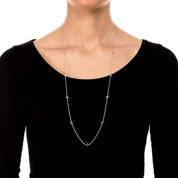 Petite Papillion Halsband - Carolina Gynning Halsband - Snabb frakt & paketinslagning - Nordicspectra.se