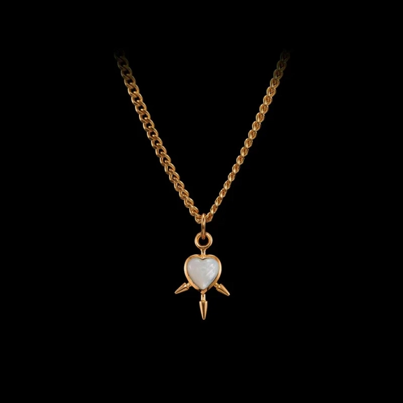 Three of Swords Necklace Small Mother of Pearl Gold - Maria Nilsdotter - Schmuck im skandinavischen Design - Nordic Spectra