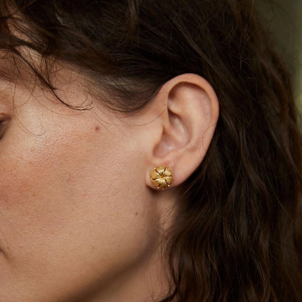 Gatsby Small Ear Gold -CU Jewellery - Snabb frakt & paketinslagning - Nordicspectra.se