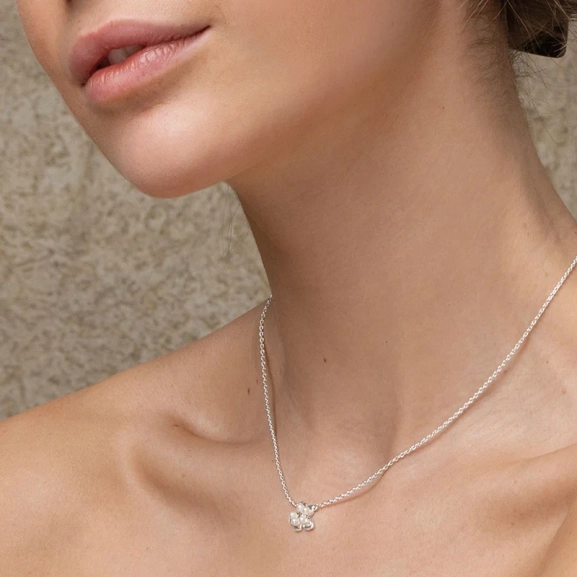 verstellbare Länge 40–45 cm