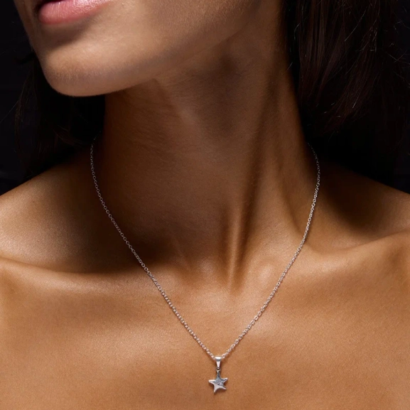 stjärnformad med organiska former