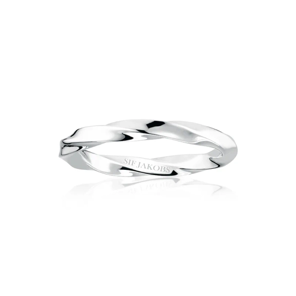 Ferrara Piccolo Pianura Ring i silver från Sif Jakobs