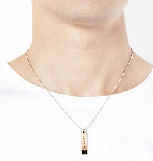 Carpe Diem Pendant Gold - Efva Attling halsband - Snabb frakt & paketinslagning - Nordicspectra.se