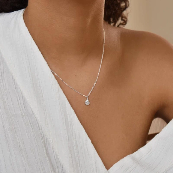 Beach Single Necklace - Drakenberg/Sjölin Halsband- Snabb leverans & paketinslagning - Nordic Spectra