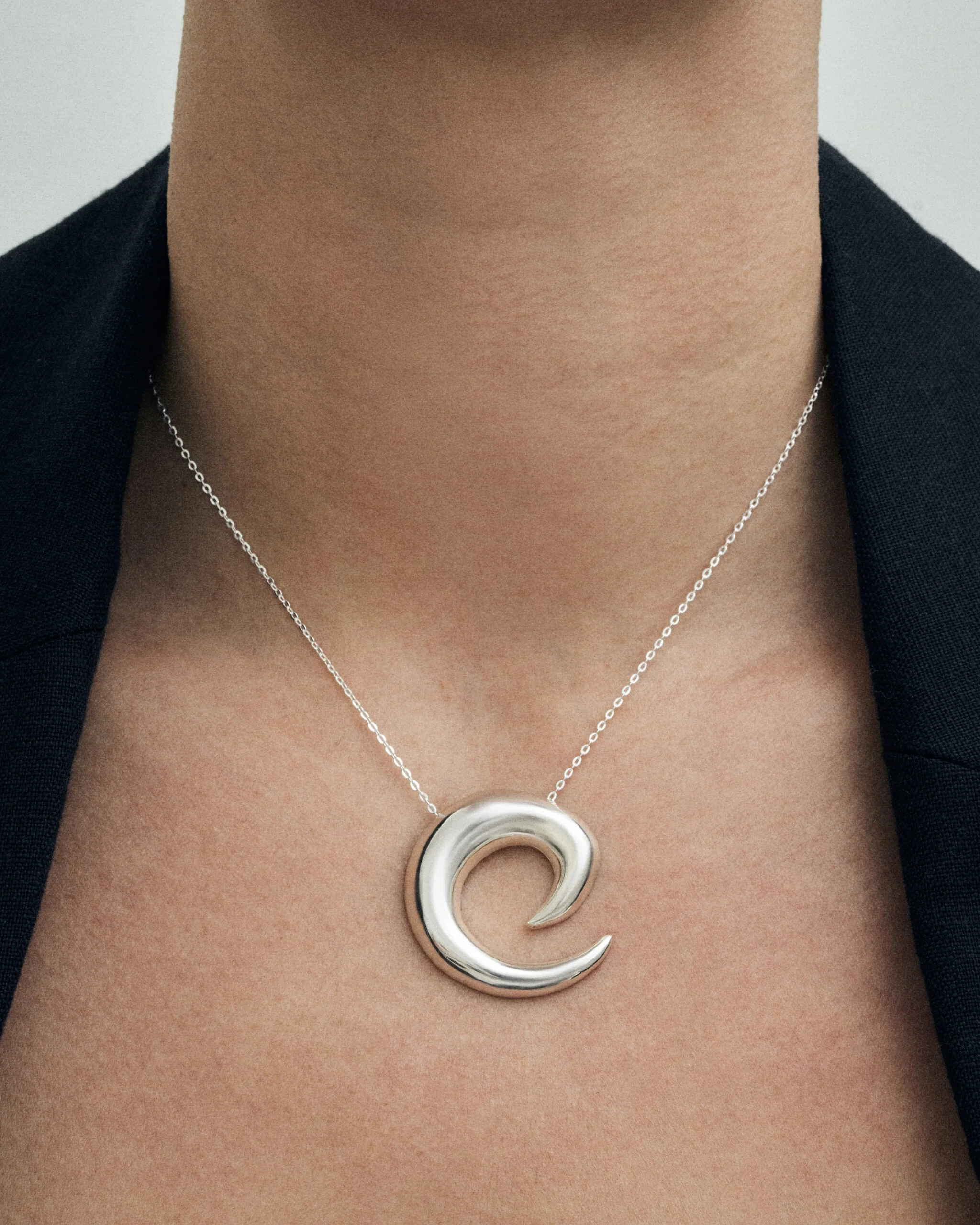 40 cm långt med en 35x30 mm dekoration