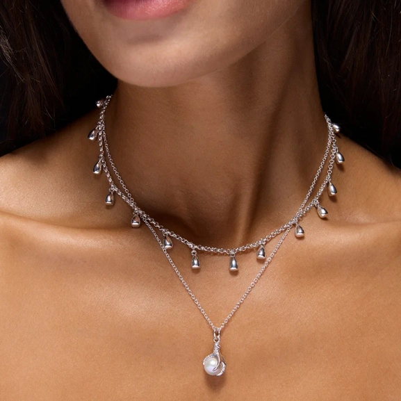 jossa on makeanvedenhelmi