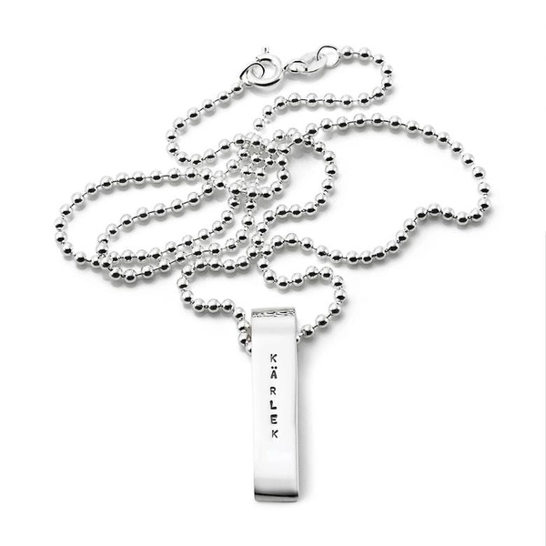 Kärlek Pendant - Efva Attling halsband - Snabb frakt & paketinslagning - Nordicspectra.se