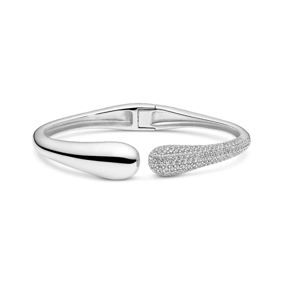 Goccia Bangle från Sif Jakobs i silver med gnistrande Cubic Zirconia-stenar