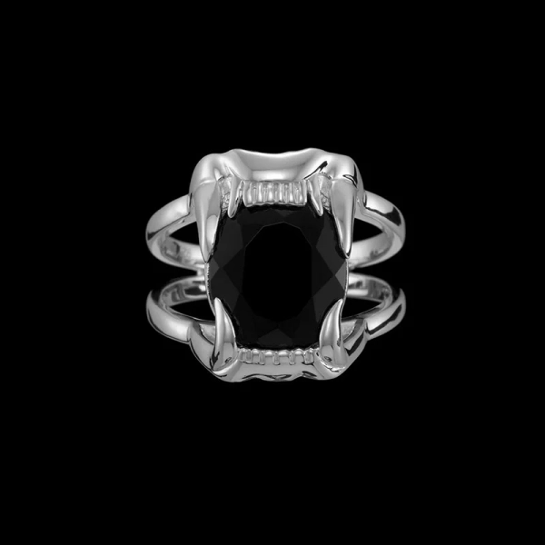 MT-09-RIB-50-jaw-stone-ring-maria-nilsdotter-smycken-1