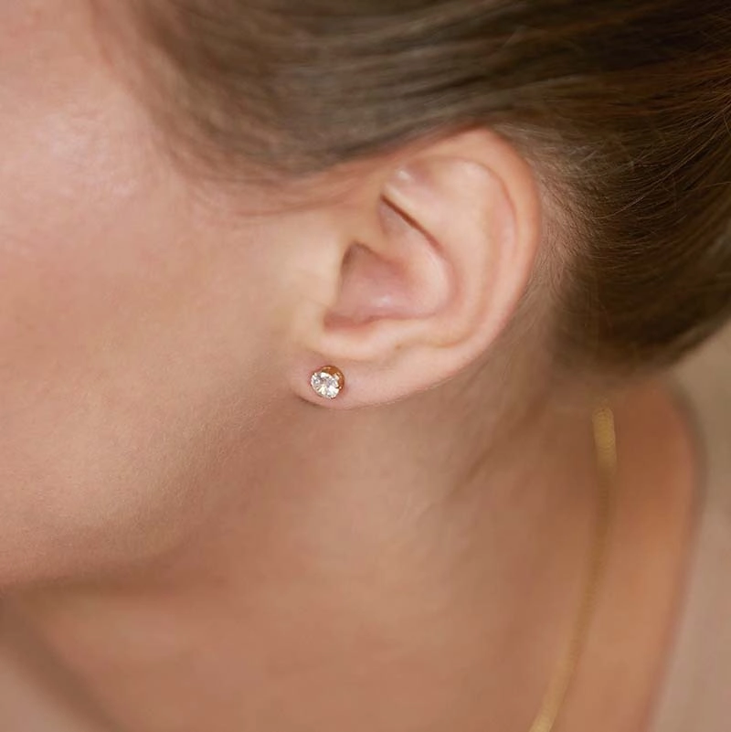 Crown Studs Steel - Edblad - Snabb frakt & paketinslagning - Nordicspectra.se