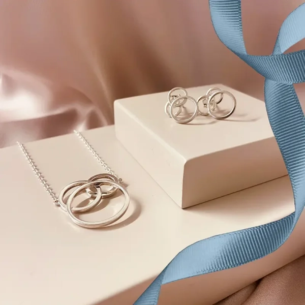 927a2877459bbb92a305a542de3db44bb113ccff-1080×1080