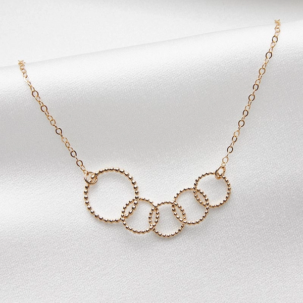 Mutter - Gold Ketten von Sofia Wistam, Schneller Versand - Nordicspectra.de