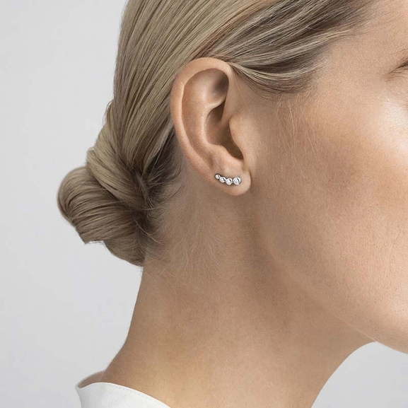 Aurora Örhängen Vitguld med Diamanter Small - Georg Jensen örhängen - Snabb frakt & paketinslagning - Nordicspectra.se