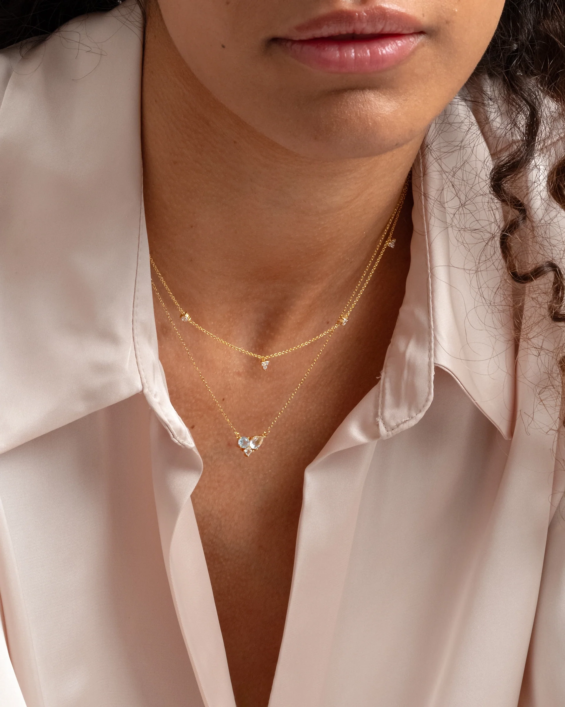 Celestia Necklace Gold – handgjort halsband i 18K guldpläterat silver med gnistrande kubiska zirkoner