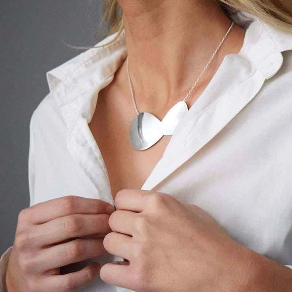 Lakeside Grande Necklace - Drakenberg Sjölin Halsband - Snabb frakt & paketinslagning - Nordicspectra.se