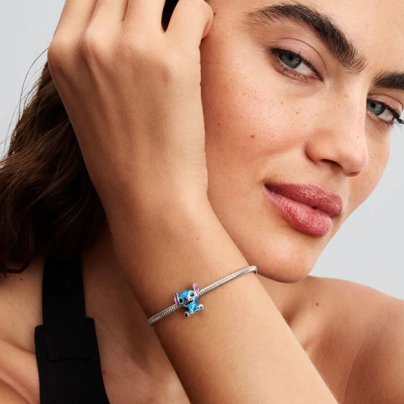 Disney Stitch Berlock från Pandora i äkta silver med lila