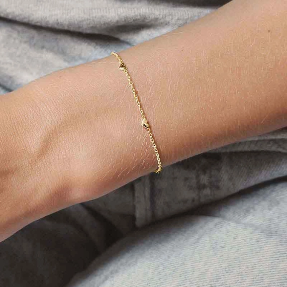 Loving Heart Drop Full Bracelet Gold - Drakenberg Sjölin Armband - Snabb frakt & paketinslagning - Nordicspectra.se