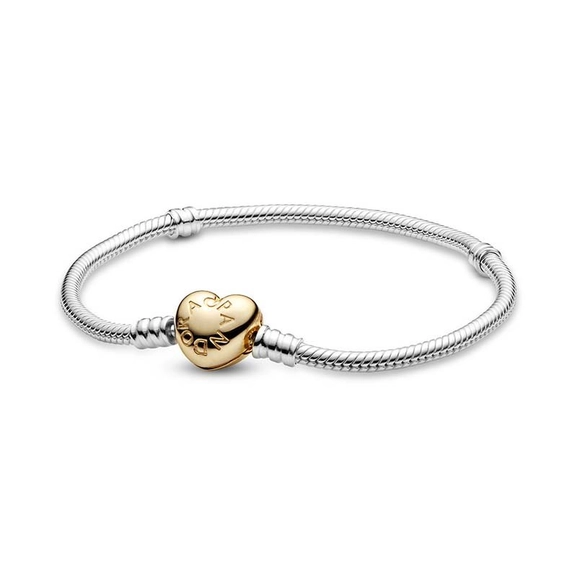 Moments Ormkedjearmband med Hjärtlås Guld - PANDORA - Snabb frakt & paketinslagning - Nordicspectra.se