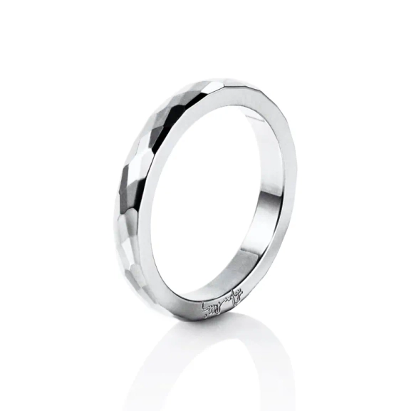 Spectra Ring White Gold - Efva Attling - Vigsel- & Förlovningsringar - Nordic Spectra