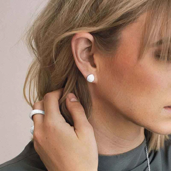 Stardust Shine Studs Drakenberg Sjölin, Schneller Versand - Nordicspectra.de