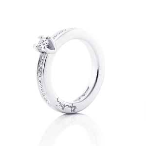 Heart To Heart Ring 0.19 ct White Gold - Efva Attling ringar - Snabb frakt & paketinslagning - Nordicspectra.se