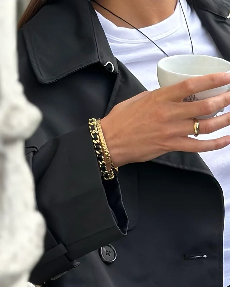 ADELIA Leather Armband Svart/Guld - Astrid & Agnes - Nordic Spectra