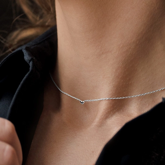 Loving Heart Drop Necklace - Drakenberg/Sjölin - Suuri valikoima & ilmainen lahjapaketointi - Nordicspectra.fi