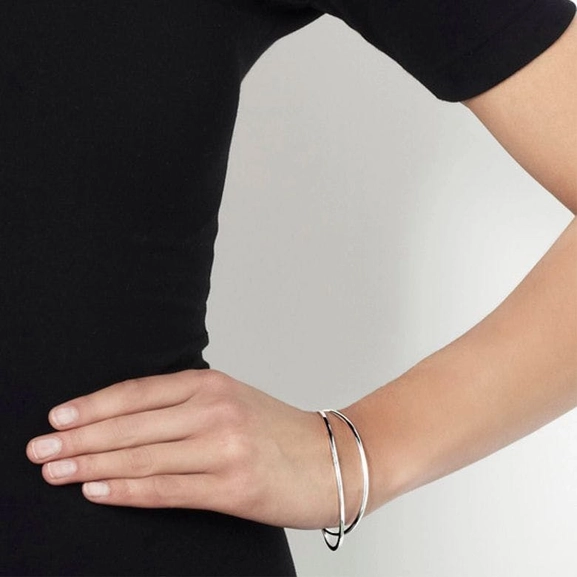 Twosome Cuff - Efva Attling armband - Snabb frakt & paketinslagning - Nordicspectra.se