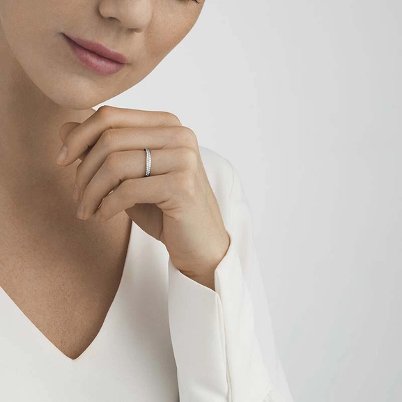 Magic Ring Pavé Vitguld - Georg Jensen ringar - Snabb frakt & paketinslagning - Nordicspectra.se