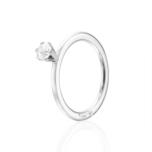 High On Love Ring 0.30 ct Platinum från Efva Attling