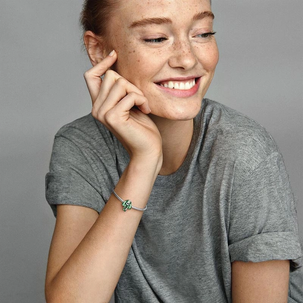 Marvel The Avengers Hulken Berlock - PANDORA - Snabb frakt & paketinslagning - Nordicspectra.se