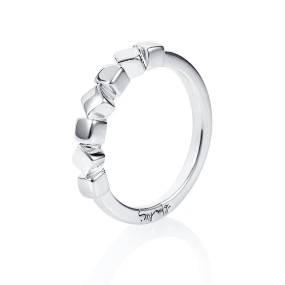 Dice Ring - Efva Attling - Vackra & betydelsefulla smycken - Fri frakt