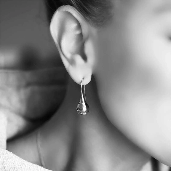 Drop Globe Earrings Silver - Emma Israelsson - Snabb frakt & paketinslagning - Nordicspectra.se