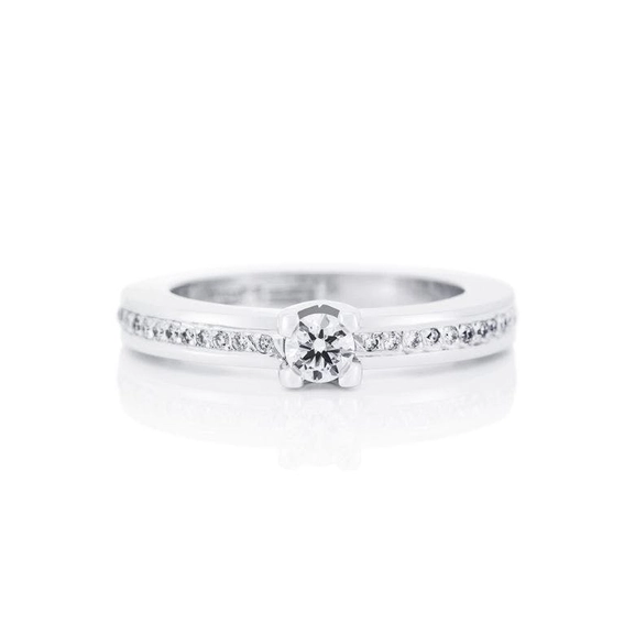 Heart To Heart Ring 0.19 ct White Gold - Efva Attling ringar - Snabb frakt & paketinslagning - Nordicspectra.se