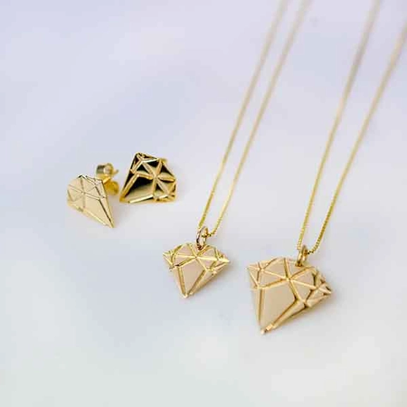 Golden Diamond Necklace Small - Emma Israelsson - Snabb frakt & paketinslagning - Nordicspectra.se