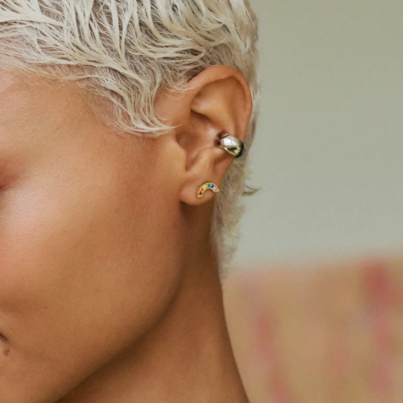 Rainbow Studs Gold - Edblad - Snabba leveranser - Gratis paketinslagning