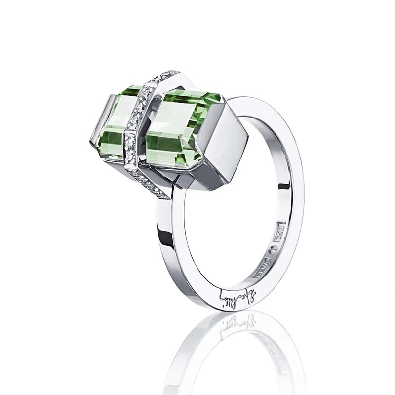 Efva Attling - Little Bend Over Ring Green Quartz White Gold