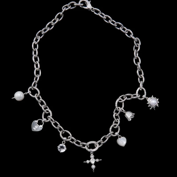 aus Maria Nilsdotters Charmed Stories.