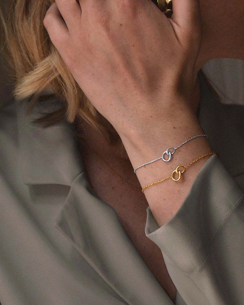 Les Amis Drop Bracelet Gold - Drakenberg/Sjölin - Suuri valikoima & ilmainen lahjapaketointi - Nordicspectra.fi