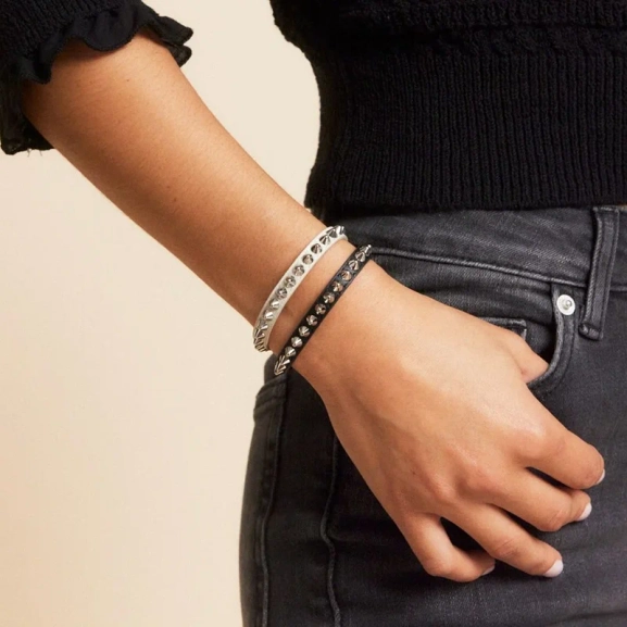 Peak Bracelet Leather Black Steel - Edblad - Snabb frakt & paketinslagning - Nordic Spectra