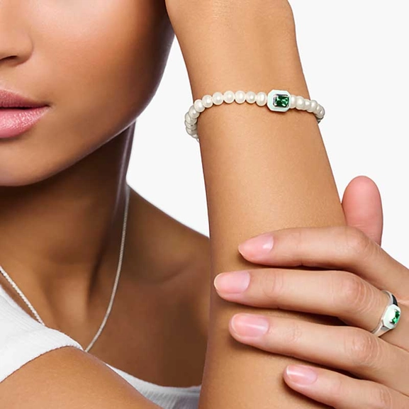 Armband mit weißen Perlen und grünem Stein von Thomas Sabo, Schneller Versand - Nordicspectra.de